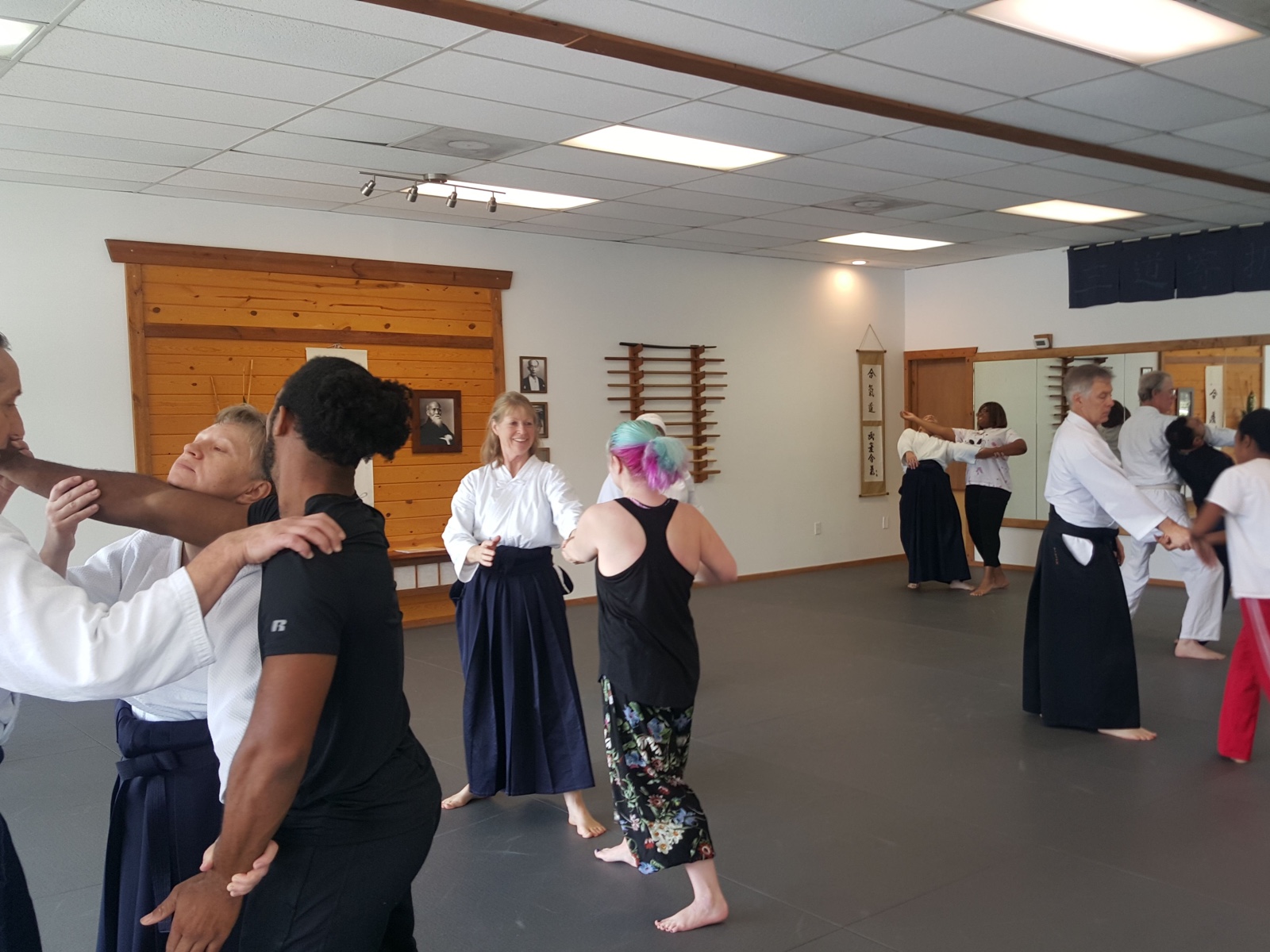 Japanese Meetup Event: members taking part in a martial arts class
